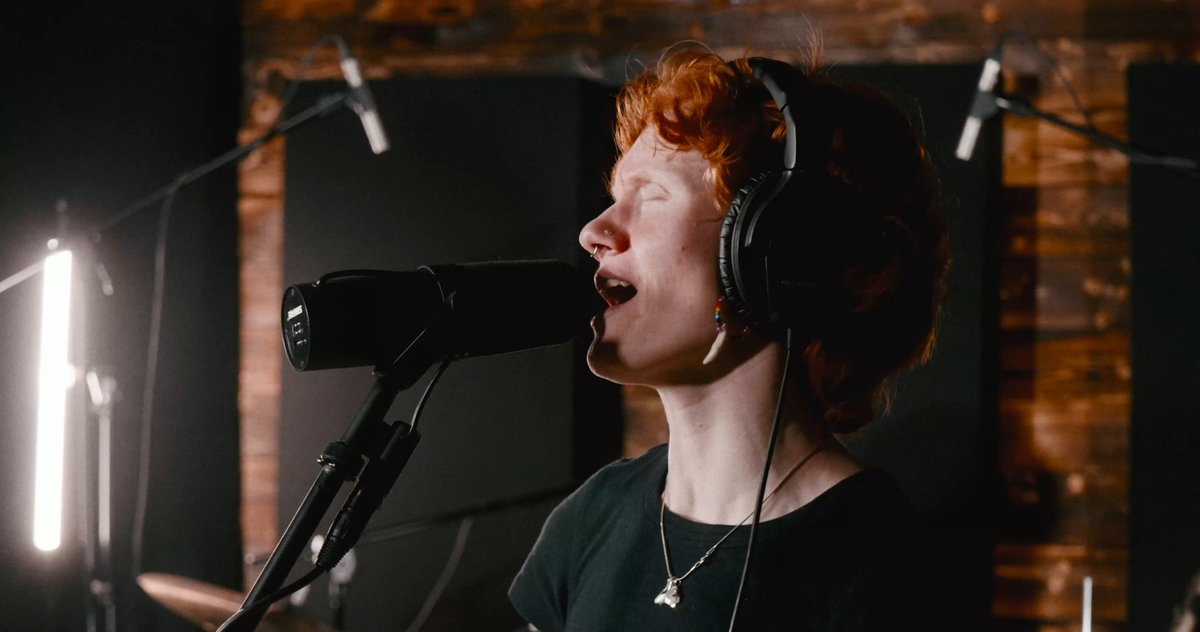 Sour Cherry Switchblades live session at Resonate